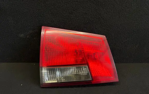 Opel Vectra C Tailgate rear/tail lights 13184024 24469463L