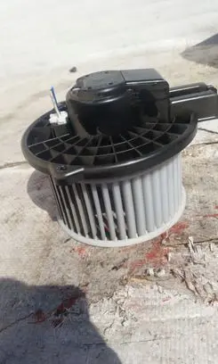 Mazda 2 Heater fan/blower HB111EG2103