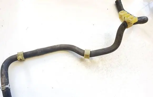 Honda CR-V Engine coolant pipe/hose