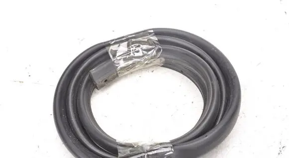 BMW 2 F22 F23 Rubber seal front door (on door) 