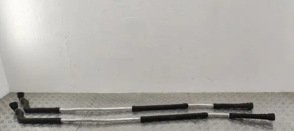 Volkswagen PASSAT B8 Electric car engine cooling hoses/pipes 3Q0819885A