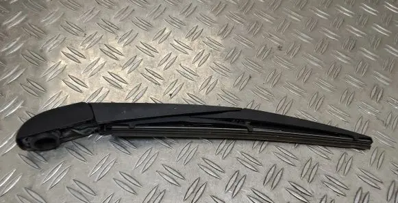 Toyota RAV 4 (XA30) Rear wiper blade 