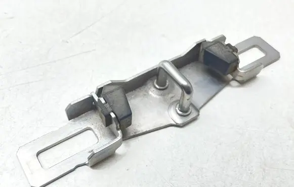 Volvo V40 Cross country Trunk lock loop 31276686