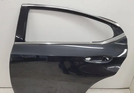 Lexus ES 300h (7th Gen) Rear door 