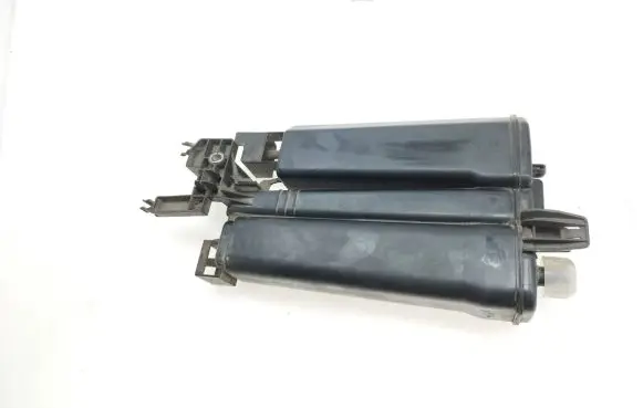 Active carbon filter fuel vapour canister