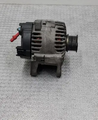 Renault Megane II Generator/alternator 8200495294B 5G11C049 2543342C