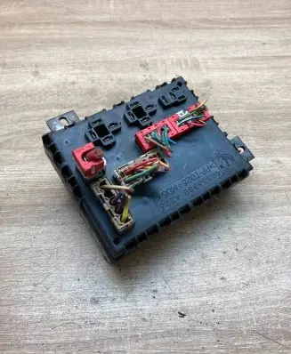 Fiat Marea Fuse module 46533389 A223