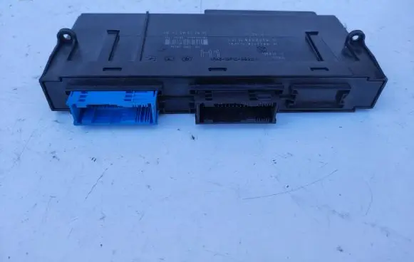 BMW 3 E90 E91 Central body control module 9247470 532538C00 5566366161