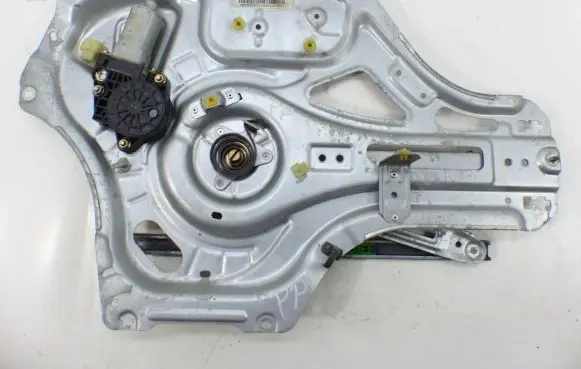 KIA Opirus Front door window regulator with motor IMPRK700514