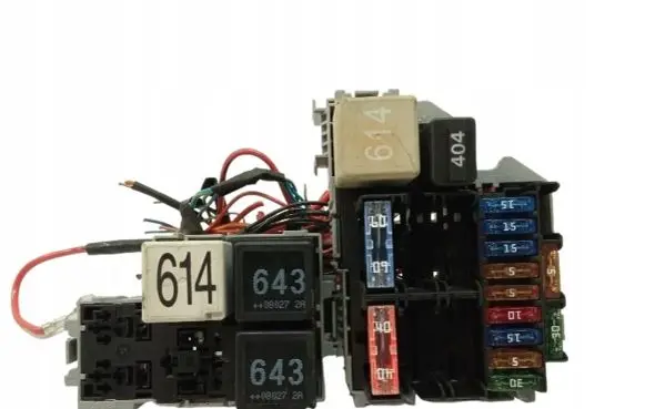 Audi Q7 4L Fuse box set 7L0937503