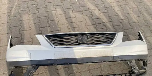Seat Leon (5F) Front bumper 5F9807221