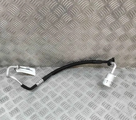 Peugeot 3008 III Air conditioning (A/C) pipe/hose 9842111180