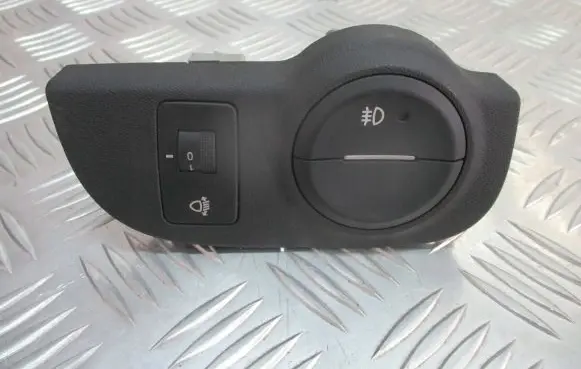 Hyundai Accent Headlight level height control switch