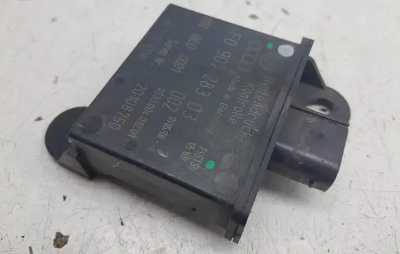 Audi Q7 4L Tire pressure sensor 4F0907283