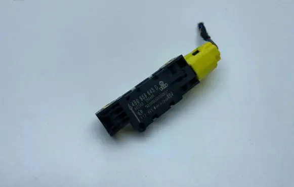 Audi A3 S3 A3 Sportback 8P Airbag deployment crash/impact sensor 4B0959643D 8K0973323B