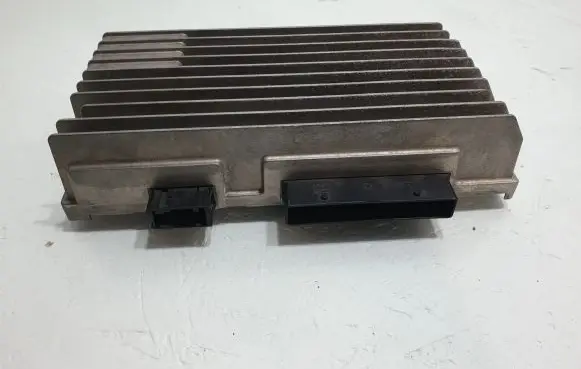Audi A5 8T 8F Sound amplifier 8T0035223S