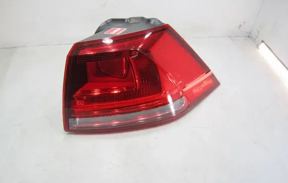 Volkswagen Golf VII Rear/tail lights 5G0945096M 90052058A M90052058A0547