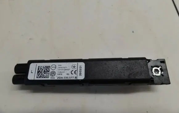 Volkswagen T-Roc Aerial antenna amplifier 2GA035577B