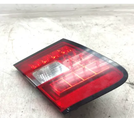 Mercedes-Benz E W212 Tailgate rear/tail lights A2128200764 48368 4836211