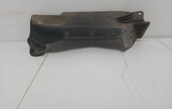 Mercedes-Benz E W212 Engine cover (trim) A2126192238