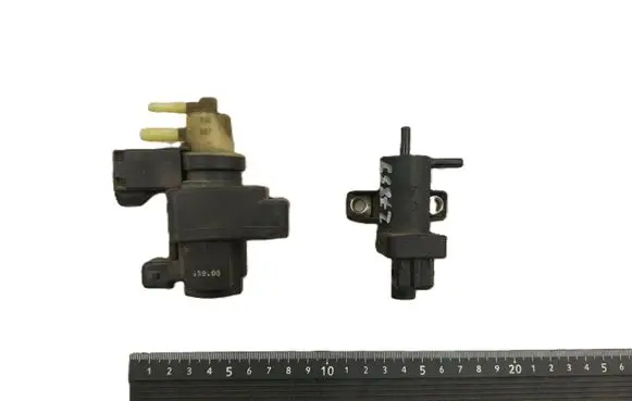 Opel Vivaro Turbo solenoid valve 8200486264 70115200