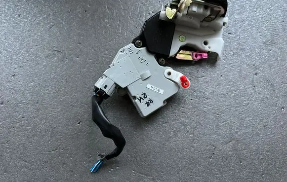 Rear door lock