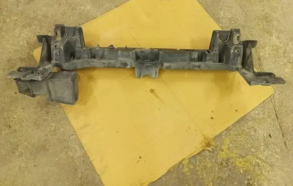 Peugeot 5008 Top upper radiator support slam panel 9672379580