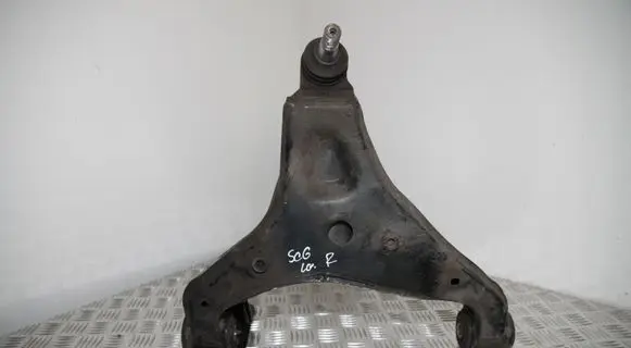 Mercedes-Benz Sprinter W906 Front control arm A9063304107 9063304107 2E0407152L