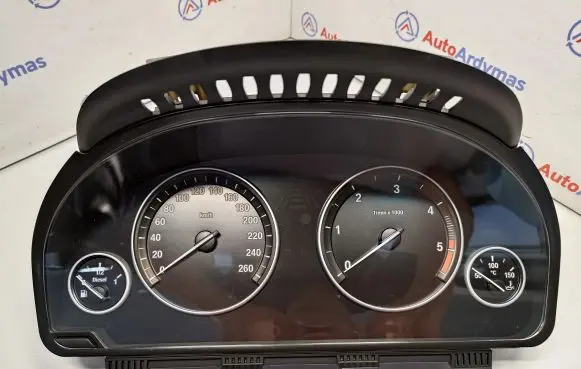 BMW 5 F10 F11 Speedometer (instrument cluster) 9255589 62109358981