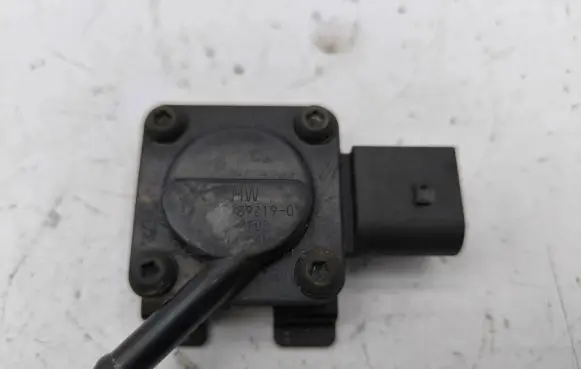 BMW 5 E60 E61 Exhaust gas pressure sensor