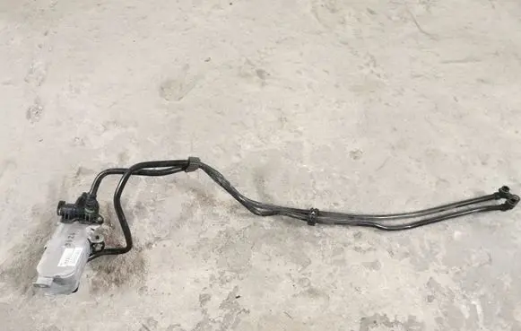 BMW 3 F30 F35 F31 Gearbox / Transmission oil cooler 760055303