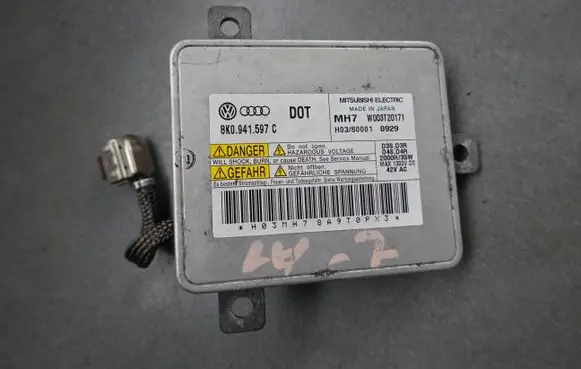 Audi A1 Headlight ballast module Xenon 8K0941597C