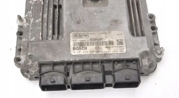 Ford Focus Engine control unit/module 6M5112A650CF