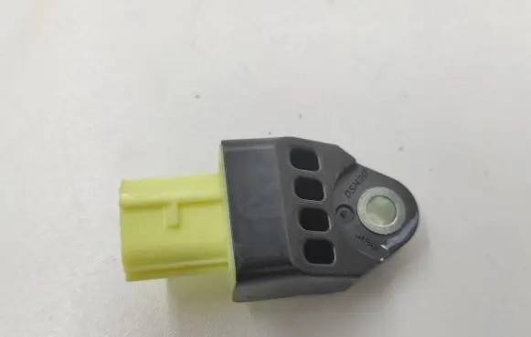 Lexus CT 200H Airbag deployment crash/impact sensor 8983128020