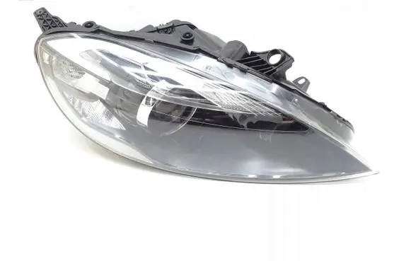 Volvo V40 Headlight/headlamp 31420010