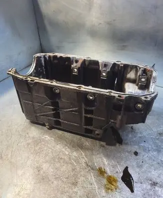 Chevrolet Trans Sport Oil sump 10182390
