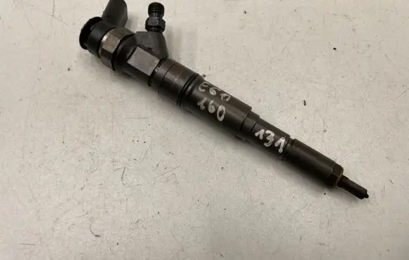 BMW 5 E60 E61 Fuel injector 0445110131