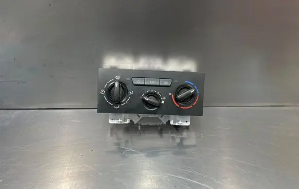 Peugeot Partner Climate control unit 9676532480