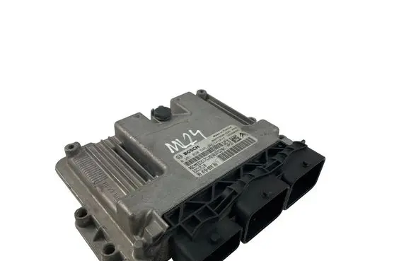 Peugeot 308 Engine control unit/module ECU 9807885980 0281030546