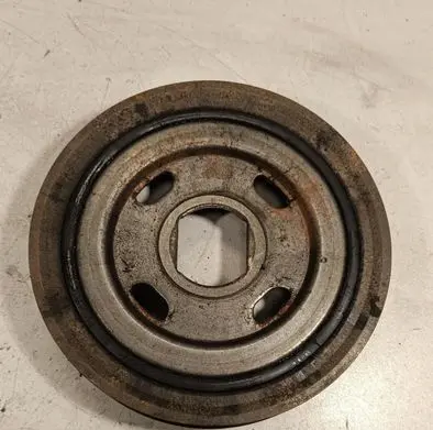 Nissan Qashqai+2 Crankshaft pulley