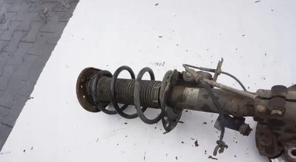 Renault Megane III Front wheel hub spindle knuckle MCPERSON