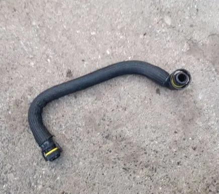 Ford Kuga II Breather hose/pipe DS7G6K317CA DS7G6K817CA