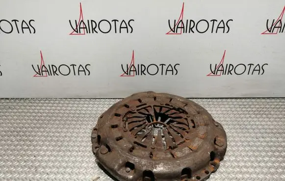 Mercedes-Benz Vito Viano W638 Pressure plate A0002521511 624310933 3000951784