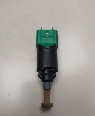 Peugeot 407 Brake pedal sensor switch 9650688480
