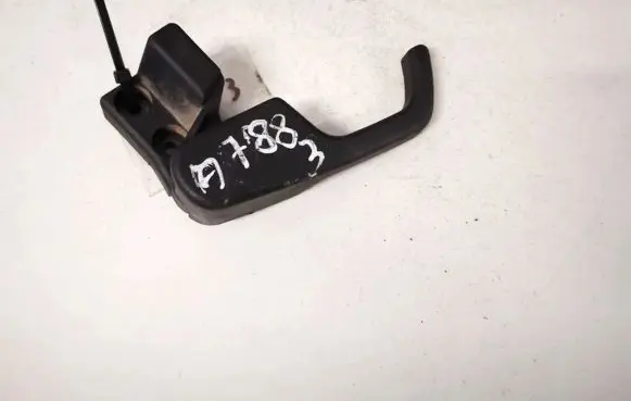 Volkswagen PASSAT B4 Engine bonnet (hood) release handle 3a1823533
