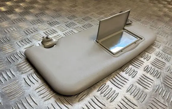 Nissan Qashqai Sun visor