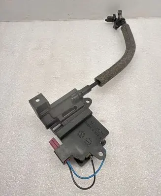 BMW 3 E90 E91 Curtain motor 9918004052