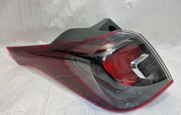 Opel Crossland X Rear/tail lights