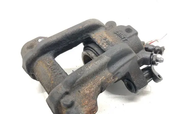 BMW 3 GT F34 Front brake caliper 