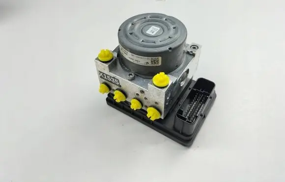 BMW 3 F30 F35 F31 ABS Pump 6868637 10022004504 6868638